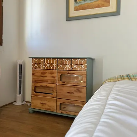 La Vue De La Calade *